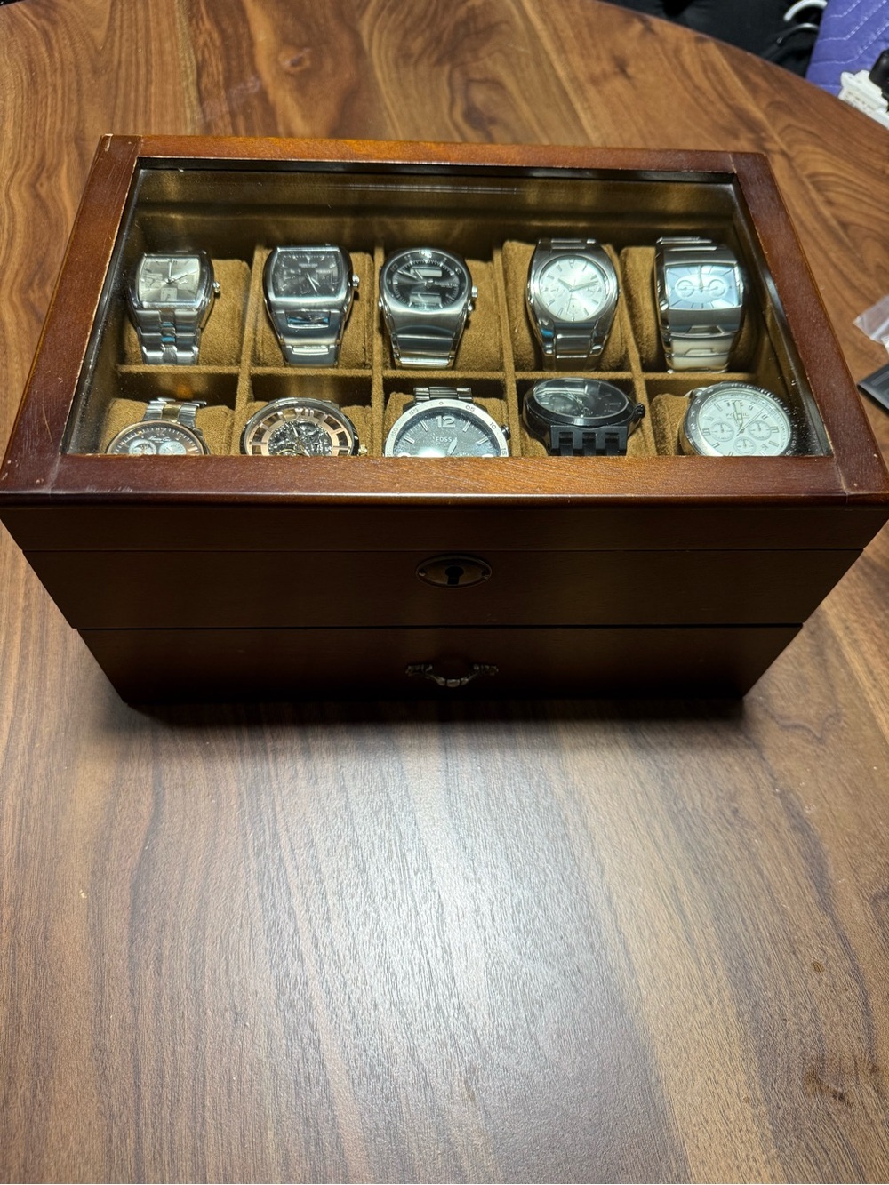 Lot of 14 Used Watches-Kenneth Cole, Fossil, Invicta, G-Shock, Diesel